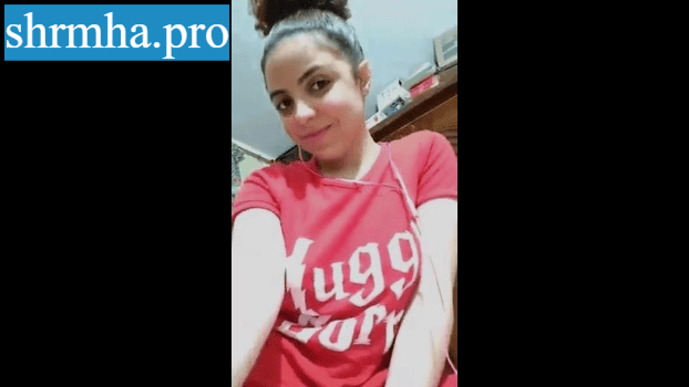 نودز مصري لبنت ملبن و قشطة بتقلع وتفرج بزازها وتتموحن على حبيبها سكس نودز